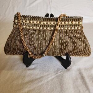 Vintage Beaded Satin Lined Sequin Snap Close Inner Zip Pocket Clutch Handbag
